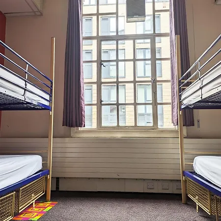 Hostal Rock N Bowl *