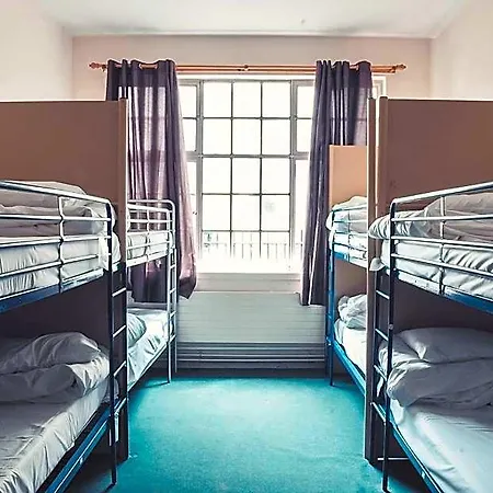 Rock N Bowl Hostel