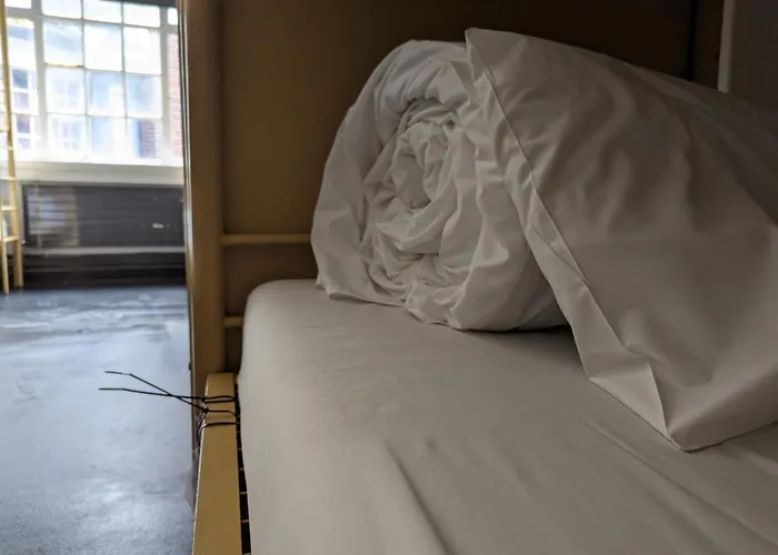 Rock N Bowl * Bristol