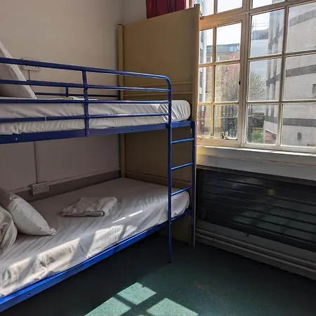 Rock N Bowl Hostel Bristol